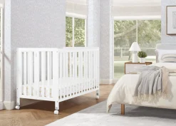 Aria Full Size Portable Folding Crib