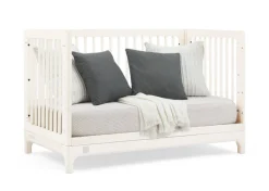 babyGap Wren 4-in-1 Convertible Crib