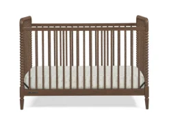 Saint 4-in-1 Convertible Crib